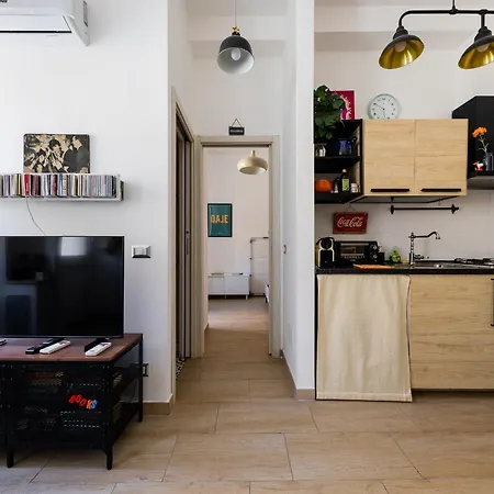 아파트 La Dolce - Testaccio Authentic District 2 *